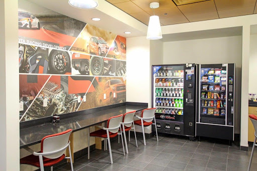 Toyota Dealer «Folsom Lake Toyota», reviews and photos, 12747 Folsom Blvd, Folsom, CA 95630, USA