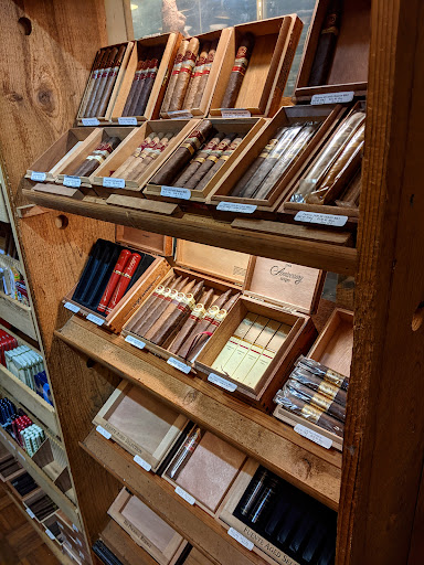 Cigar Shop «Tobacco Leaf», reviews and photos, 7111 W Alameda Ave, Lakewood, CO 80226, USA