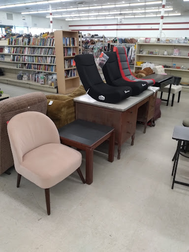 Thrift Store «Quality Thrift Store», reviews and photos, 5133 S Peoria Ave, Tulsa, OK 74105, USA