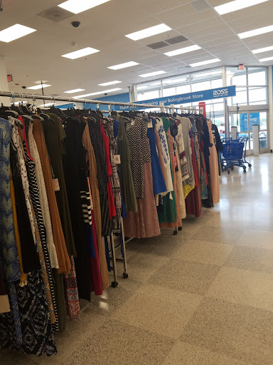 Clothing Store «Ross Dress for Less», reviews and photos, 257 N Weber Rd, Bolingbrook, IL 60490, USA