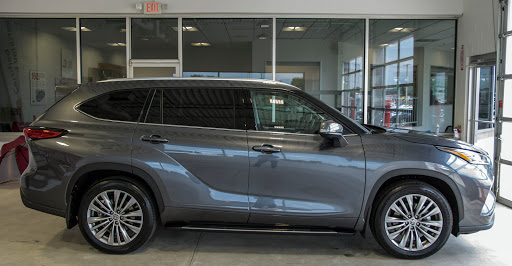 Toyota Dealer «Voss Toyota», reviews and photos, 2110 Heller Dr, Dayton, OH 45434, USA