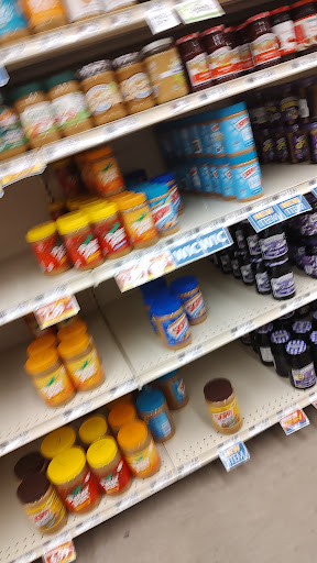 Grocery Store «Food Lion», reviews and photos, 4195 Winchester Rd, Marshall, VA 20115, USA