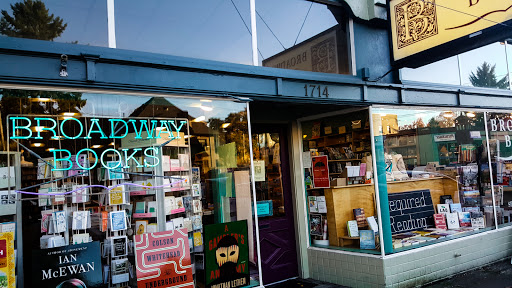 Broadway Books, 1714 NE Broadway St, Portland, OR 97232, USA, 