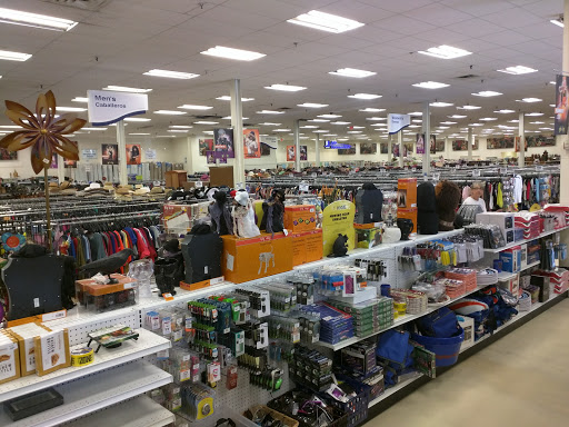 Thrift Store «Goodwill Central St. Petersburg Store», reviews and photos