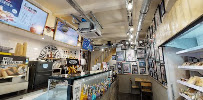 Atmosphère du Restauration rapide BAGELSTEIN • Bagels & Coffee shop à Aubenas - n°3