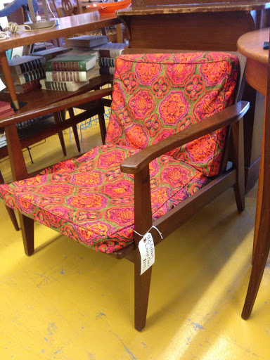 Furniture Store «San Antonio Furniture Finders», reviews and photos, 617 Fredericksburg Rd, San Antonio, TX 78201, USA