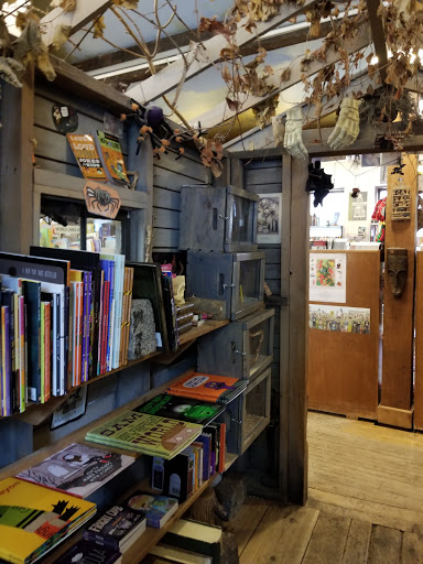 Book Store «Wild Rumpus», reviews and photos, 2720 W 43rd St, Minneapolis, MN 55410, USA