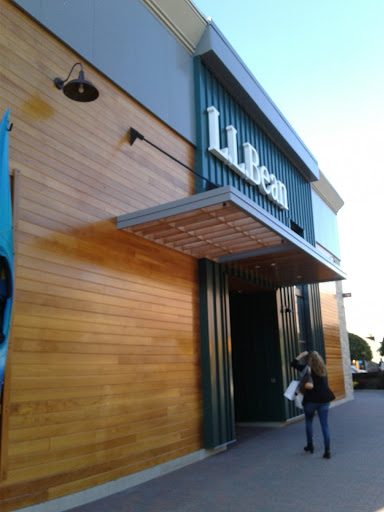 Department Store «Nordstrom Partridge Creek», reviews and photos, 17310 Hall Rd, Charter Twp of Clinton, MI 48038, USA