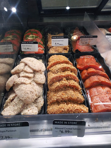 Grocery Store «The Fresh Market», reviews and photos, 1805 Rudy Ln, Louisville, KY 40207, USA