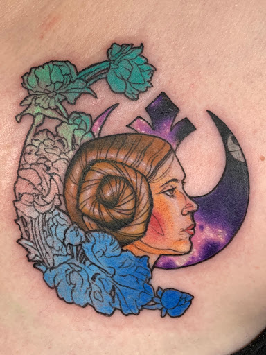 Tattoo Shop «A Thin Line Tattoo», reviews and photos, 9 E Wilson St, Batavia, IL 60510, USA