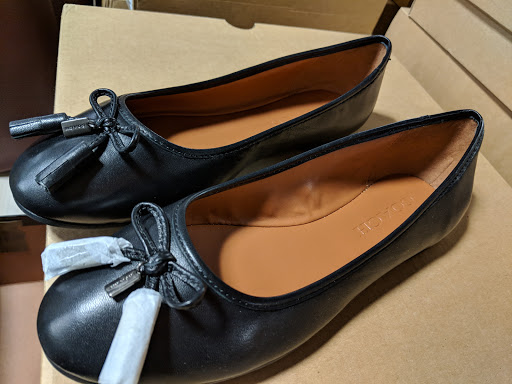 Department Store «Saks OFF 5TH», reviews and photos, 850 3rd Ave, Brooklyn, NY 11232, USA