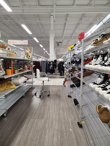 Clothing Store «Burlington Coat Factory», reviews and photos, 47100 Community Plaza, Sterling, VA 20164, USA