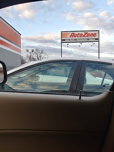 Auto Parts Store «AutoZone», reviews and photos, 1001 6th Ave SE, Decatur, AL 35601, USA