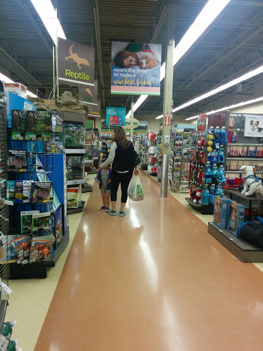 Pet Supply Store «Petco Animal Supplies», reviews and photos, 1621 Emmet St N, Charlottesville, VA 22901, USA