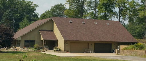 Roofing Contractor «Ashley Roofing And Siding», reviews and photos, 1438 North Rd SE, Warren, OH 44484, USA