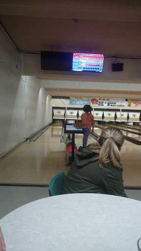 Bowling Alley «Wengers Bowling Center», reviews and photos, 629 Leonard St NW, Grand Rapids, MI 49504, USA