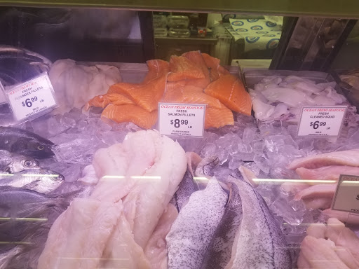 Shopping Mall «North Andover Mall», reviews and photos, 350 Winthrop Ave, North Andover, MA 01845, USA