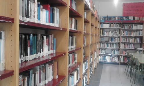 Biblioteca pública Cervera del Río Alhama C. Candelen, 26520 Cervera Del Rio Alhama, La Rioja, España
