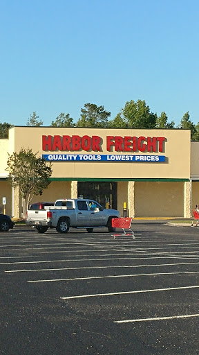 Hardware Store «Harbor Freight Tools», reviews and photos, 2300 Church St #160, Conway, SC 29526, USA