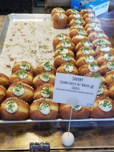 Donut Shop «B. Doughnut», reviews and photos, 7 Loudoun St SW, Leesburg, VA 20175, USA