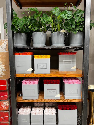 Florist «King florist of Austin», reviews and photos, 1806 W Koenig Ln, Austin, TX 78756, USA