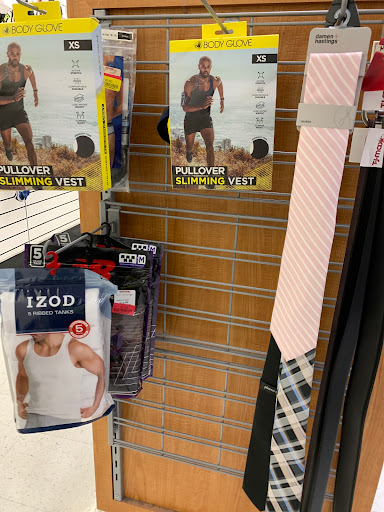 Department Store «T.J. Maxx», reviews and photos, 30965 Five Mile Road, Livonia, MI 48154, USA