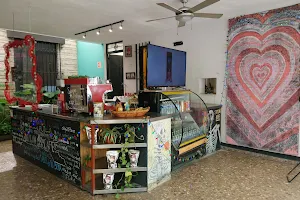 Barrio - Galería Y Café image