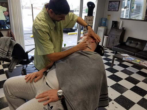 Barber Shop «City Barber Shop (Ali)», reviews and photos, 1534 S Center St, Arlington, TX 76010, USA