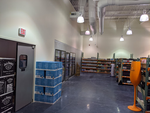 Liquor Store «Warehouse Wine & Liquor», reviews and photos, 113 Mill Plain Rd #6, Danbury, CT 06811, USA