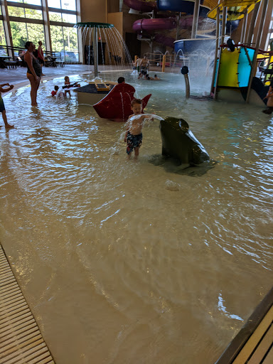 Community Center «Veterans Memorial Community Center», reviews and photos, 8055 Barbara Ave E, Inver Grove Heights, MN 55077, USA