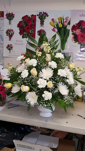 Florist «Yosvi Flowers», reviews and photos, 2835 NW 7th St, Miami, FL 33125, USA