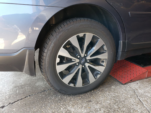 Tire Shop «Discount Tire Store - Orlando, FL», reviews and photos, 986 N Semoran Blvd, Orlando, FL 32807, USA