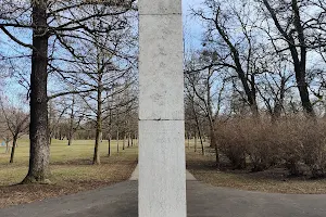 Millennium Park image