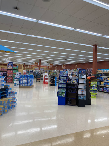 Supermarket «Giant Eagle Supermarket», reviews and photos, 5744 Transportation Blvd, Garfield Heights, OH 44125, USA