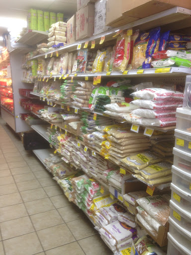 Grocery Store «Shital Grocery & Video», reviews and photos, 759 W Dundee Rd, Wheeling, IL 60090, USA