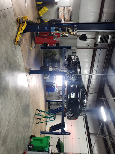 Auto Repair Shop «Turning Wrenches», reviews and photos, 1701 Mellwood Ave, Louisville, KY 40206, USA