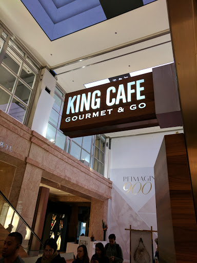 Shopping Mall «900 North Michigan Shops», reviews and photos, 900 N Michigan Ave, Chicago, IL 60611, USA