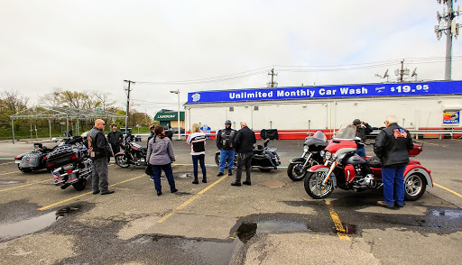 Car Wash «Mr Suds Car Wash», reviews and photos, 989 Sunrise Hwy, Bay Shore, NY 11706, USA