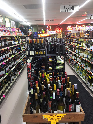 Liquor Store «The Liquor Store #5», reviews and photos, 2112 Holly Hall St, Houston, TX 77054, USA