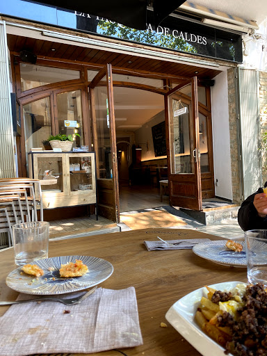 Restaurant la Tasqueta de Caldes en Caldes d'Estrac