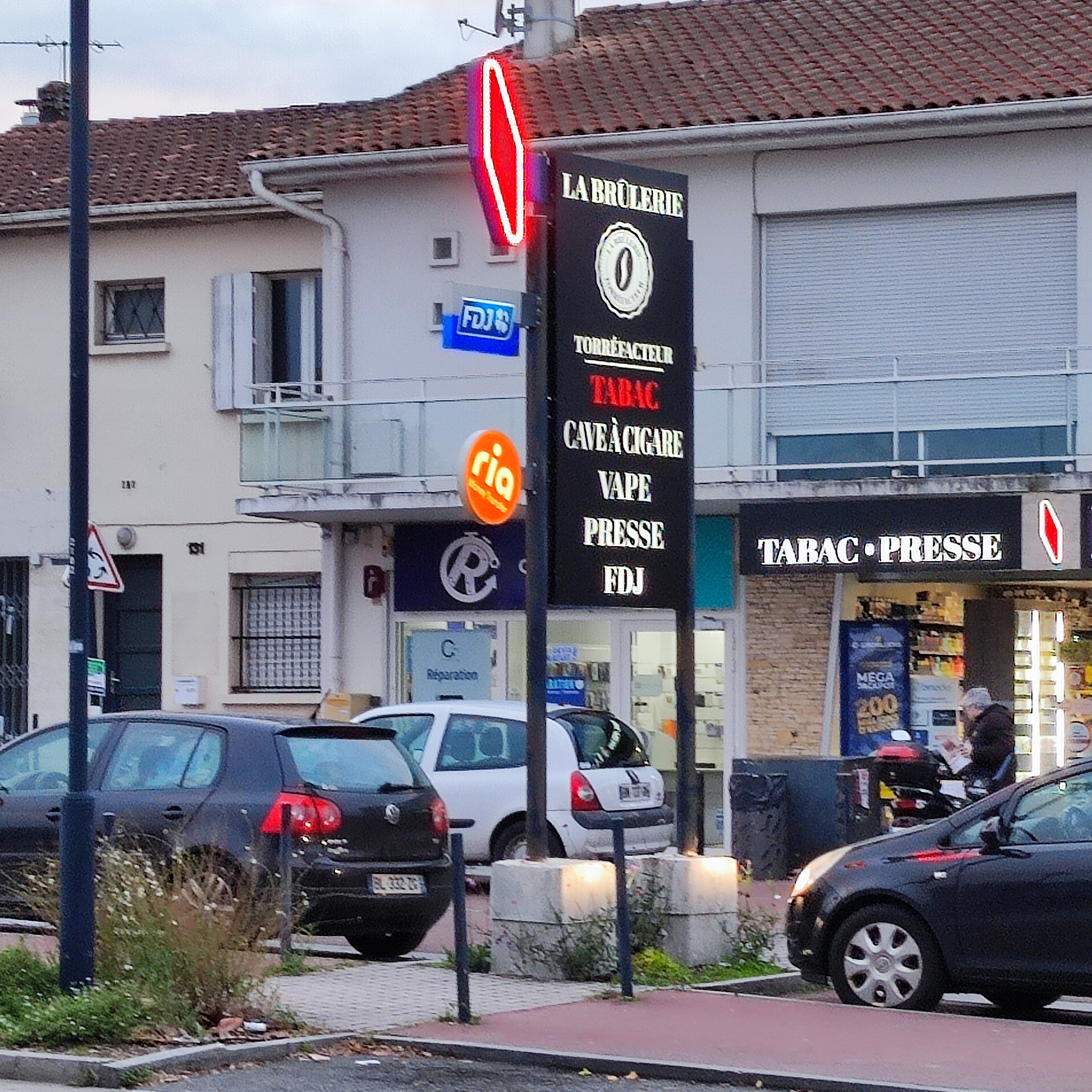 Photo n° 10 de l'avis de PHILIP'.4 fait le 15/11/2023 à 21:03