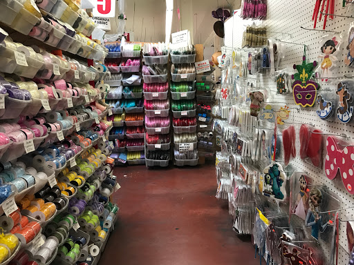 Fabric Store Fabric Barn Reviews And Photos 3111 E Anaheim St