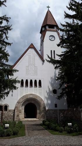 Comentarii opinii despre Nemzeti Dohánybolt Zebegény