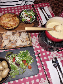 Raclette du Restaurant français Chez Mamie Lise à Annecy - n°2