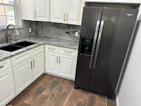 JCCL Granite - Photo 3 - Car repair in Panama City, FL, Panama City