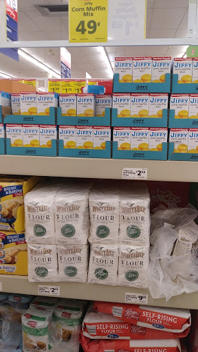 Grocery Store «Save-A-Lot», reviews and photos, 550 S Church St, Spartanburg, SC 29302, USA