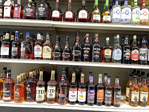 Liquor Store «Short Stop Wine & Spirits», reviews and photos, 2190 Eagle Creek Ln # F, St Paul, MN 55129, USA