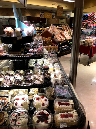 Shopping Mall «Diamond Heights Shopping Center», reviews and photos, 5214D Diamond Heights Blvd, San Francisco, CA 94131, USA