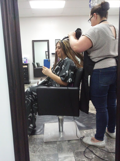 Beauty Salon «Main Street Hair Salon», reviews and photos, 125 Medical Center Dr, Carleton, MI 48117, USA