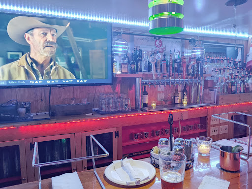 Pizza Restaurant «Outback Pizza Killington», reviews and photos, 2841 Killington Rd, Killington, VT 05751, USA